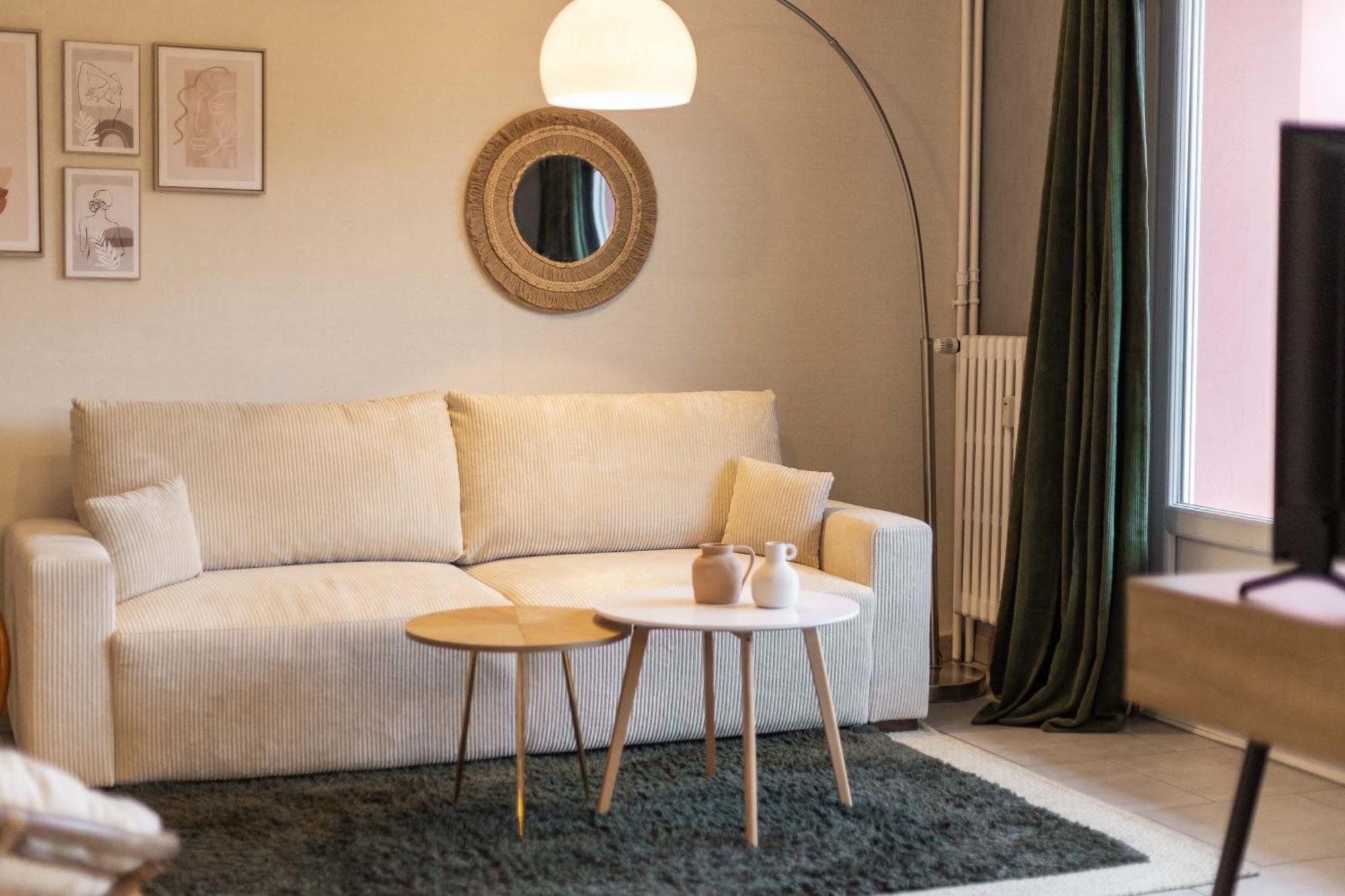 Appartement Les Oiseaux Thionville Esterno foto